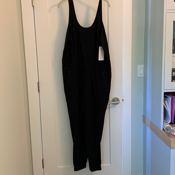 Athleta Unbound Jumpsuit (size L) - Picture 1 of 5